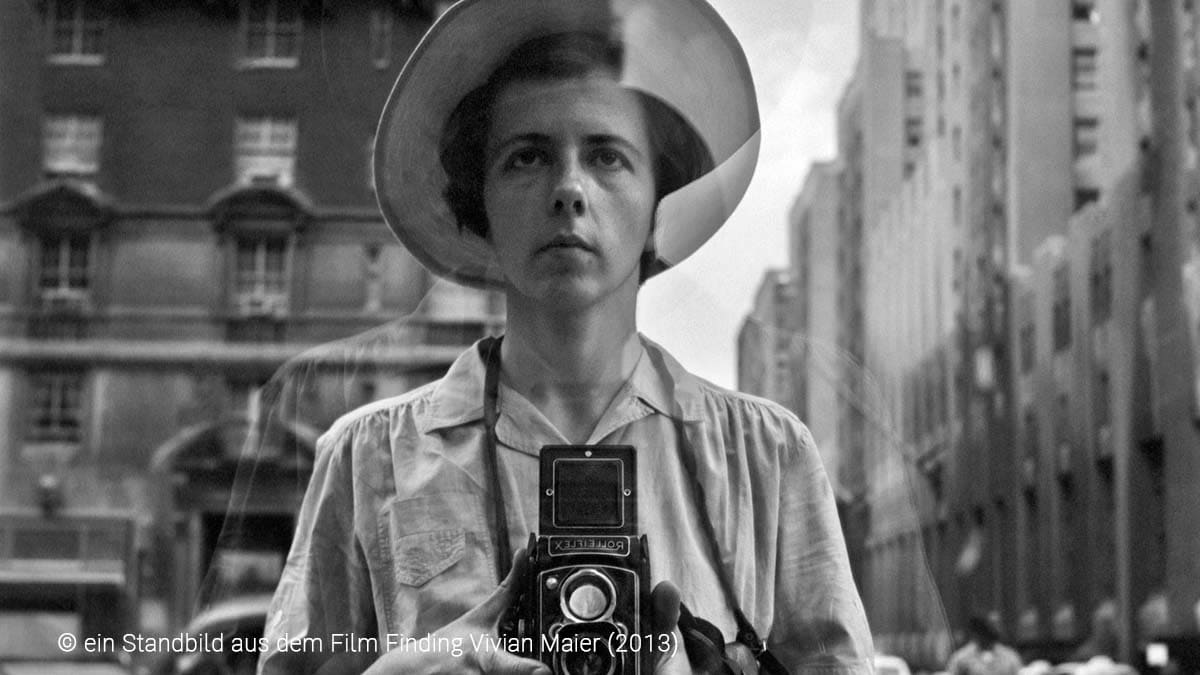 Ein Standbild aus dem Film Finding Vivian Maier | Luminar Neo Blog