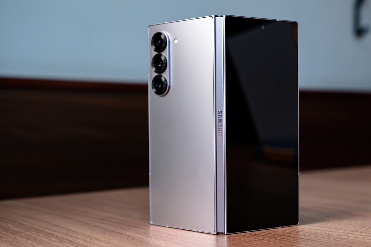 Samsung Galaxy Z Fold6 | Luminar Neo Blog