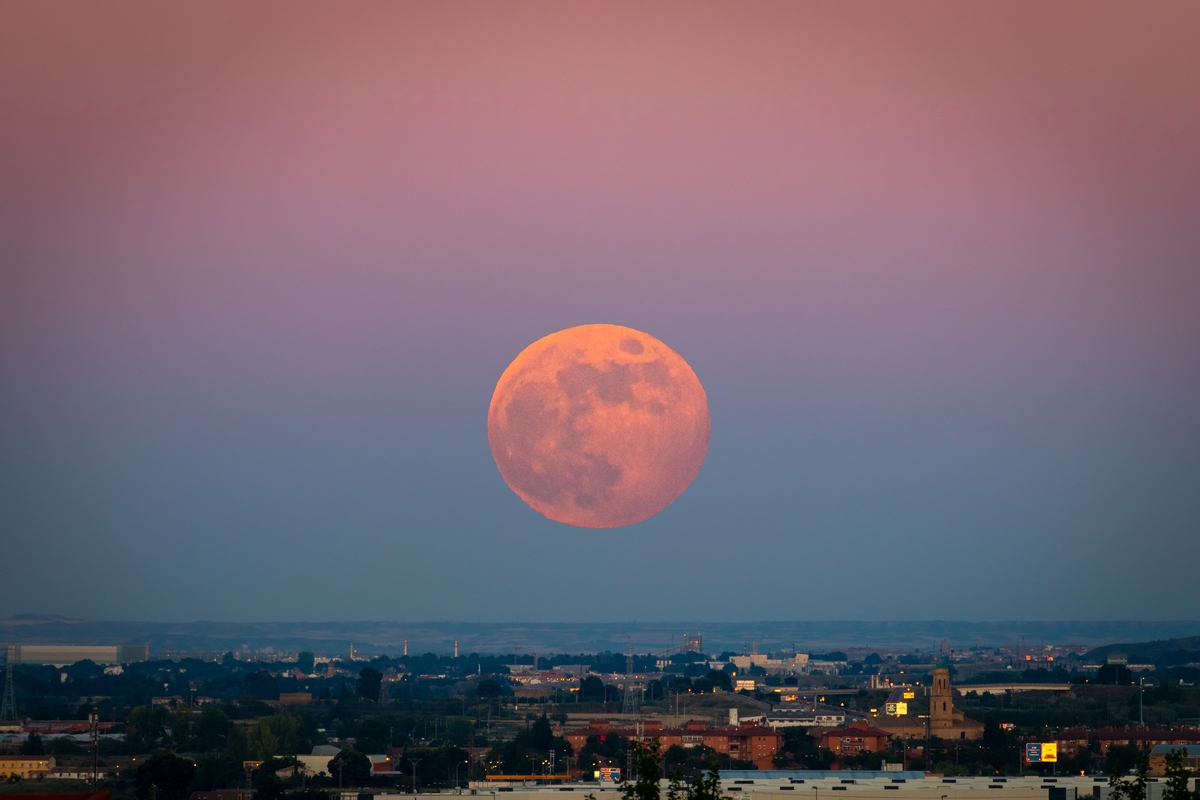 Mond fotografieren – Dein Guide für beeindruckende Mondaufnahmen | Luminar Neo Blog (14)
