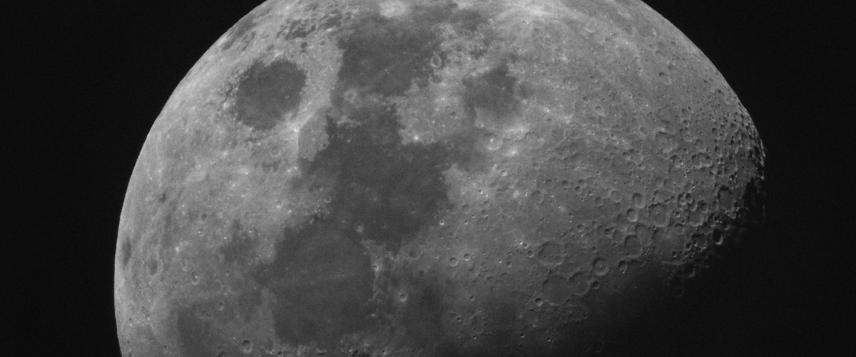 Mond fotografieren – Dein Guide für beeindruckende Mondaufnahmen | Luminar Neo Blog