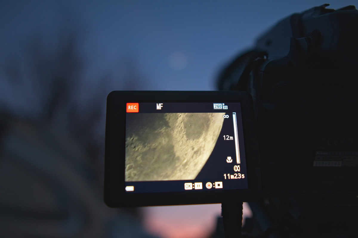 Mond fotografieren – Dein Guide für beeindruckende Mondaufnahmen | Luminar Neo Blog (2)