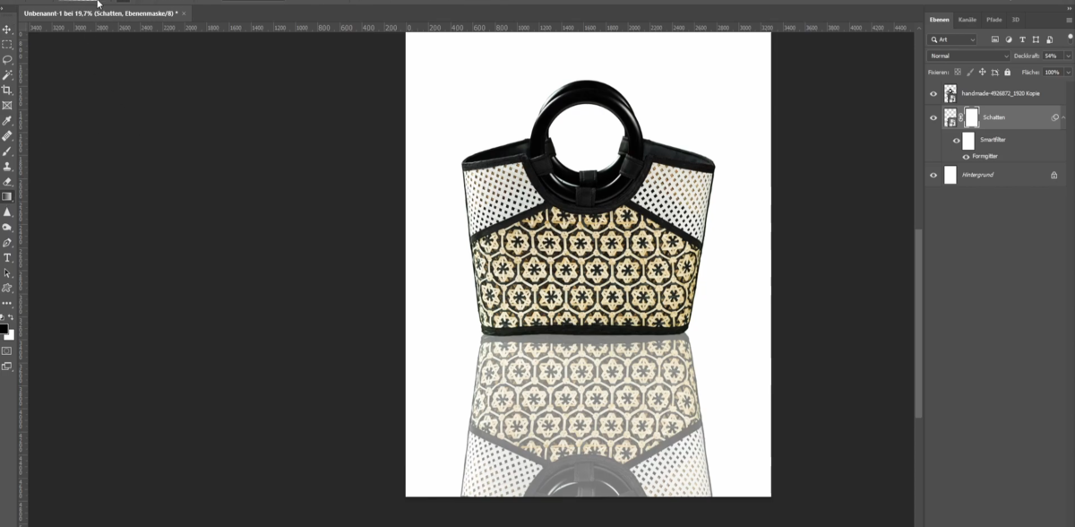 Einzelne Objekte in Photoshop spiegeln | Luminar Neo Blog