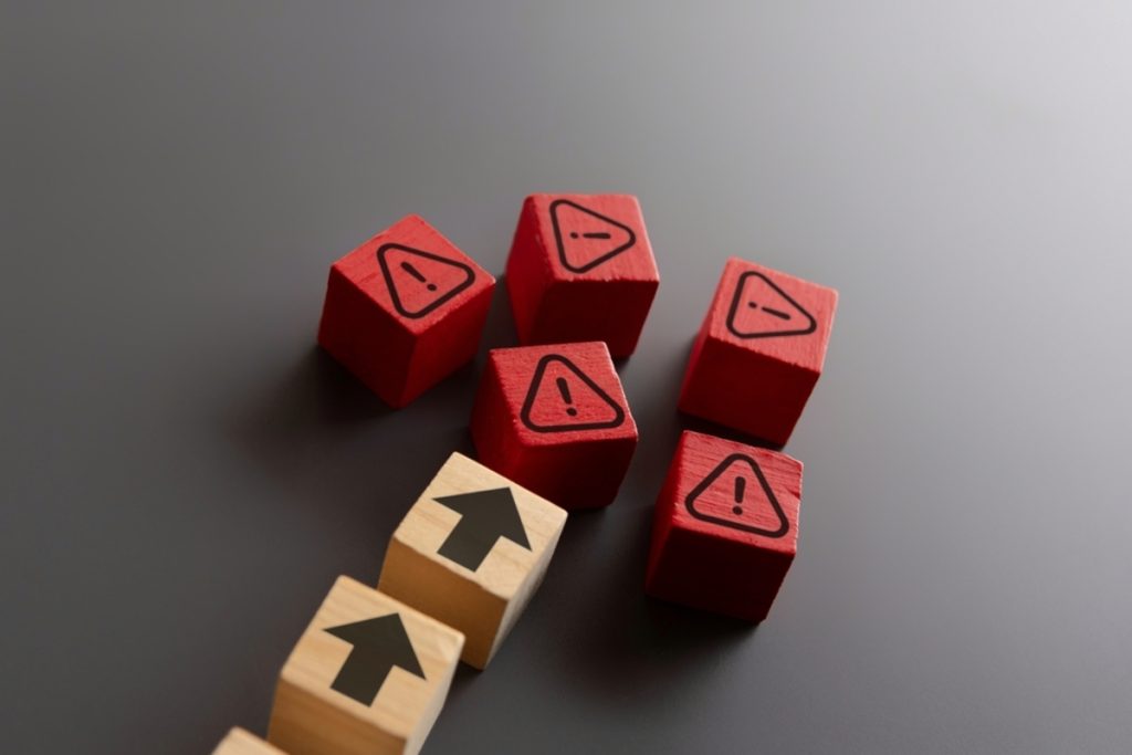 Pfeile und Schilder | Luminar Neo Blog